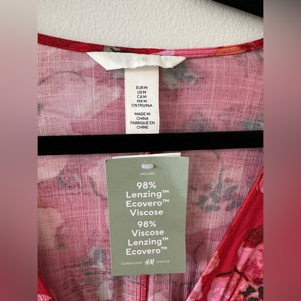 NWT H&M plunge v neck long sleeve Floral Red Dress - Picture 8 of 8